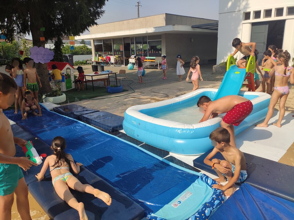 Piscinar_Water_Slide_Escola_Básica_de_Ferronho