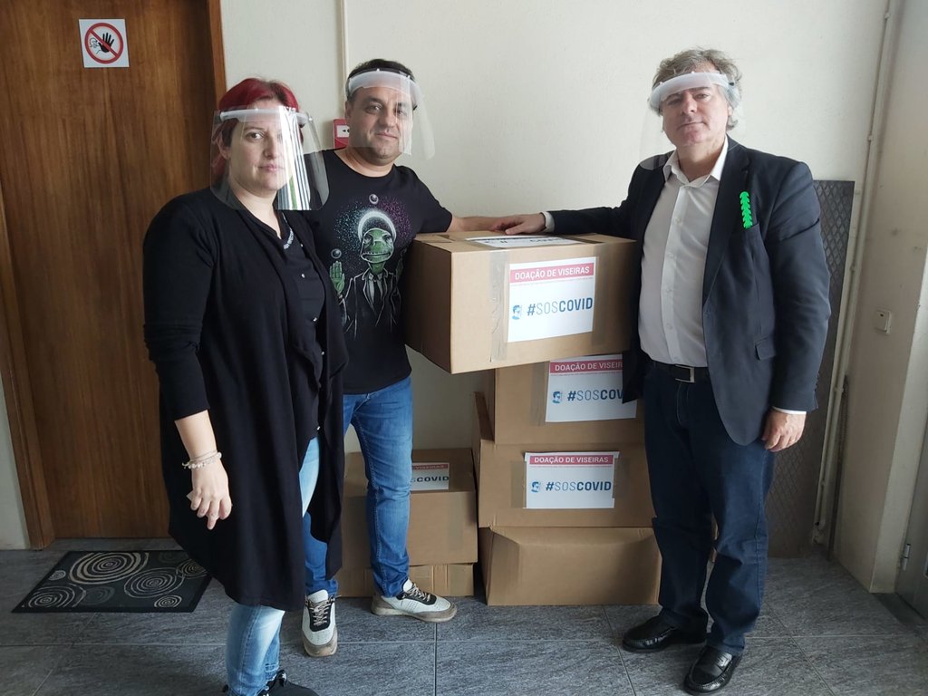 A empresa maiata Maia e Borges, Lda, doa 2 500 viseiras de proteção à Câmara Municipal da Maia